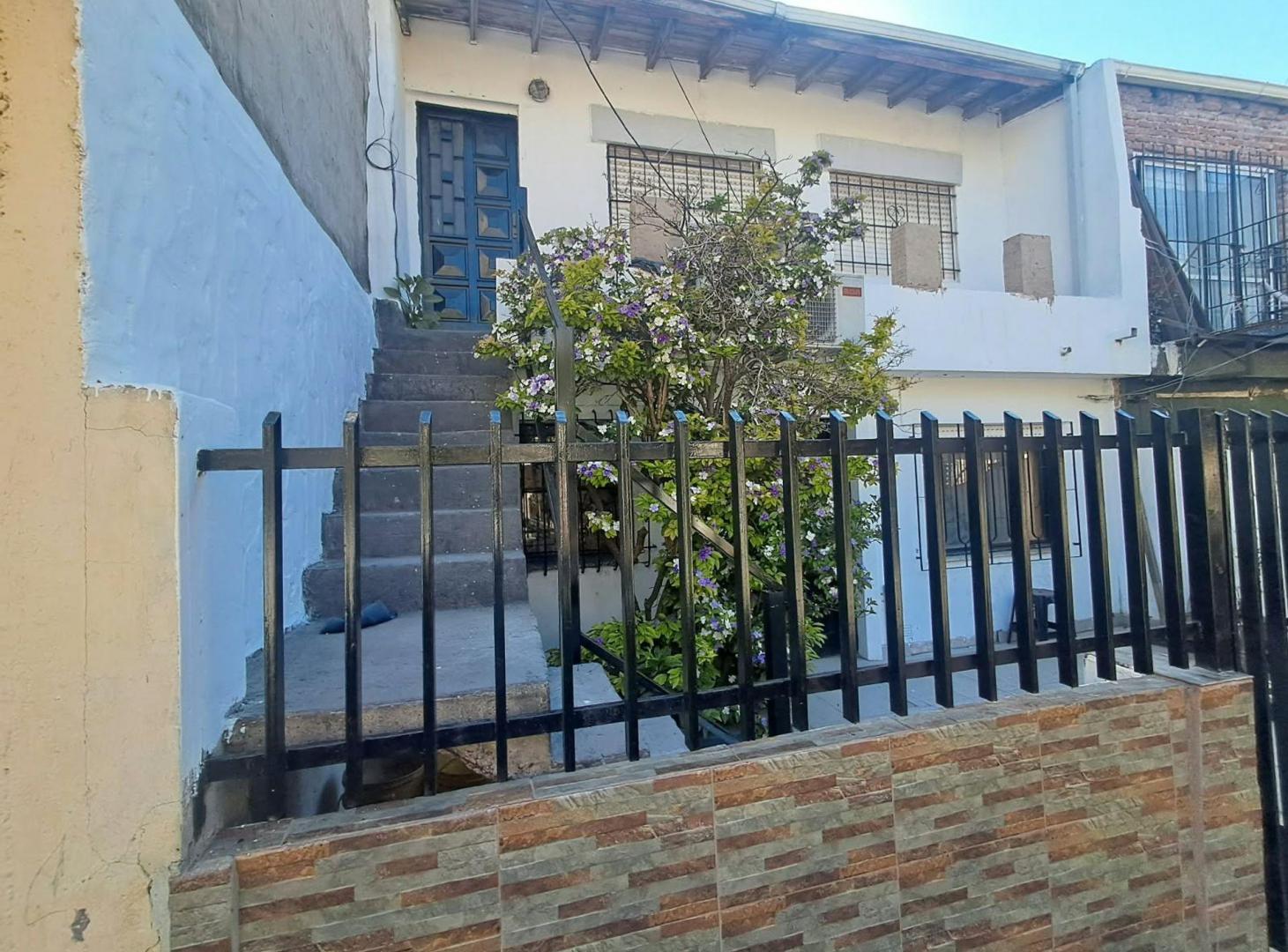 Foto de VENTA CASA CUATRO AMBIENTES CASEROS, imagen 1