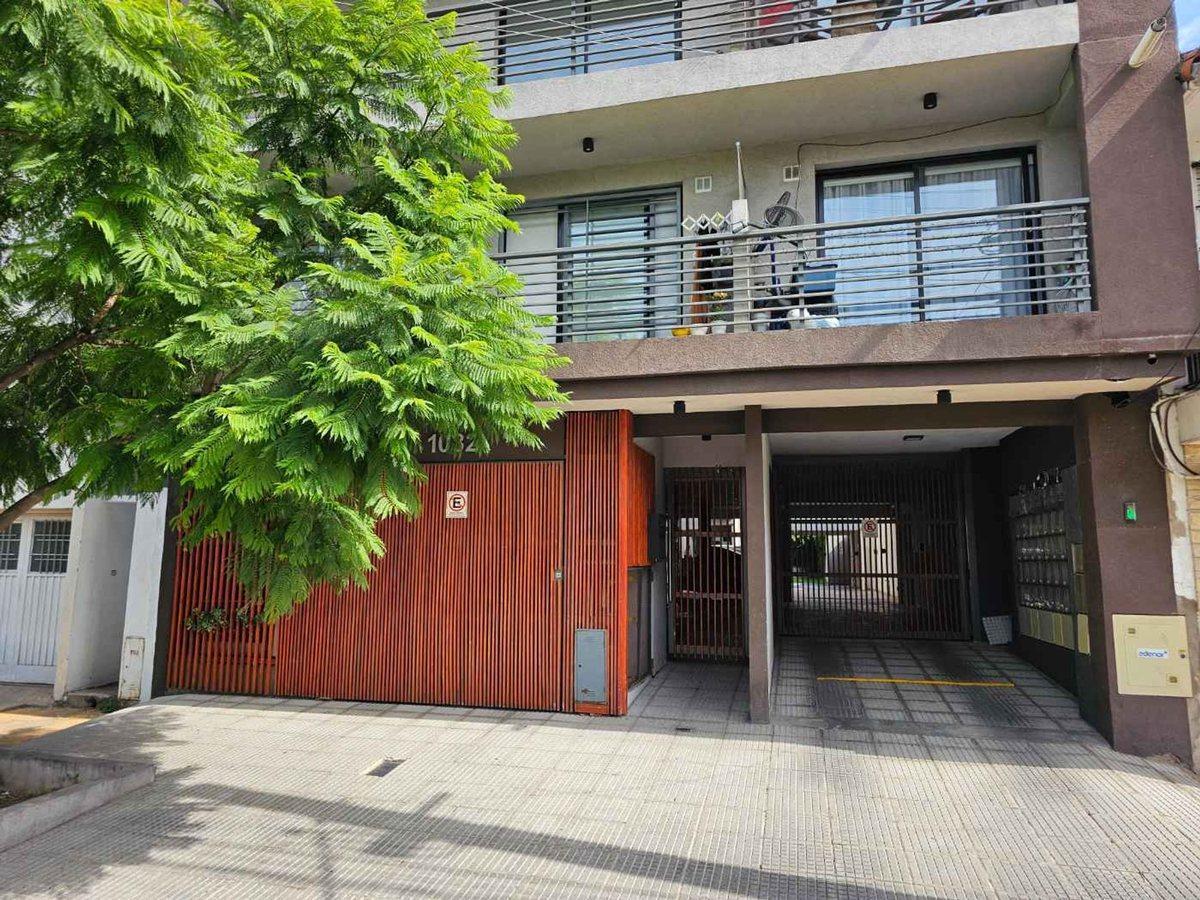 Foto de VENTA DEPARTAMENTO 2 AMBIENTES BALCON MORON NORTE, imagen 2