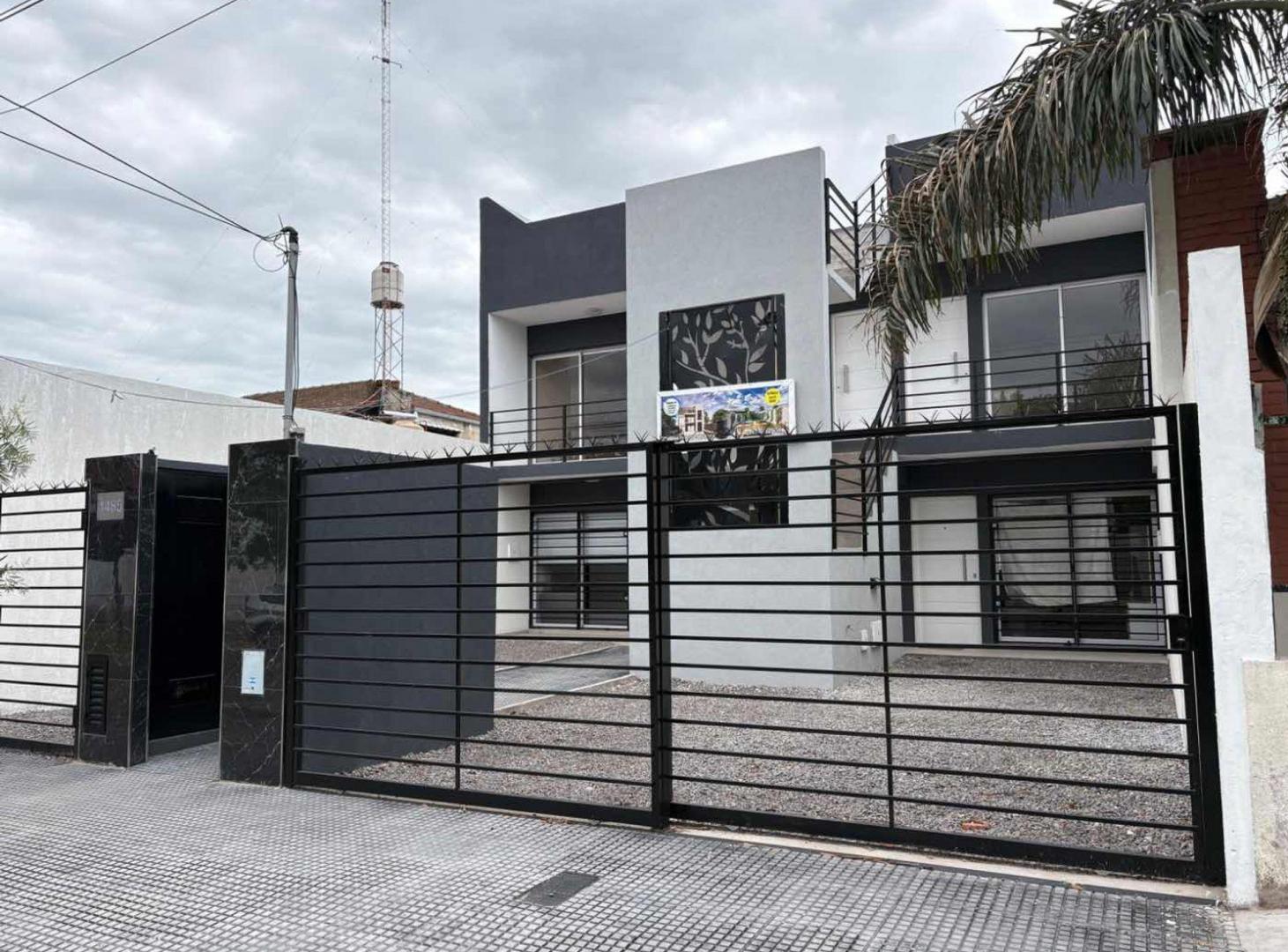 Foto de VENTA PH 2 AMBIENTES MORON PATIO PLANTA BAJA, imagen 4