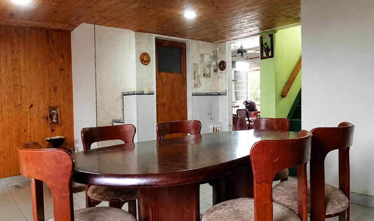 Foto de VENTA CASA 4 AMBIENTES/2 PLANTAS ITUZAINGÓ-JARDIN, imagen 4