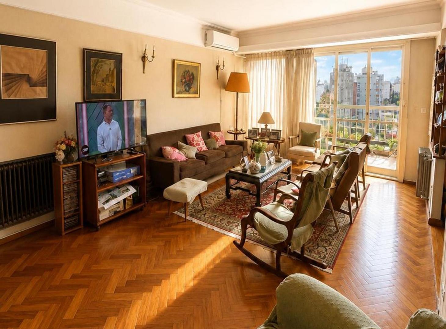 Foto de VENTA DEPARTAMENTO 3 AMB FLORES COCHERA/BAULERA, imagen 4