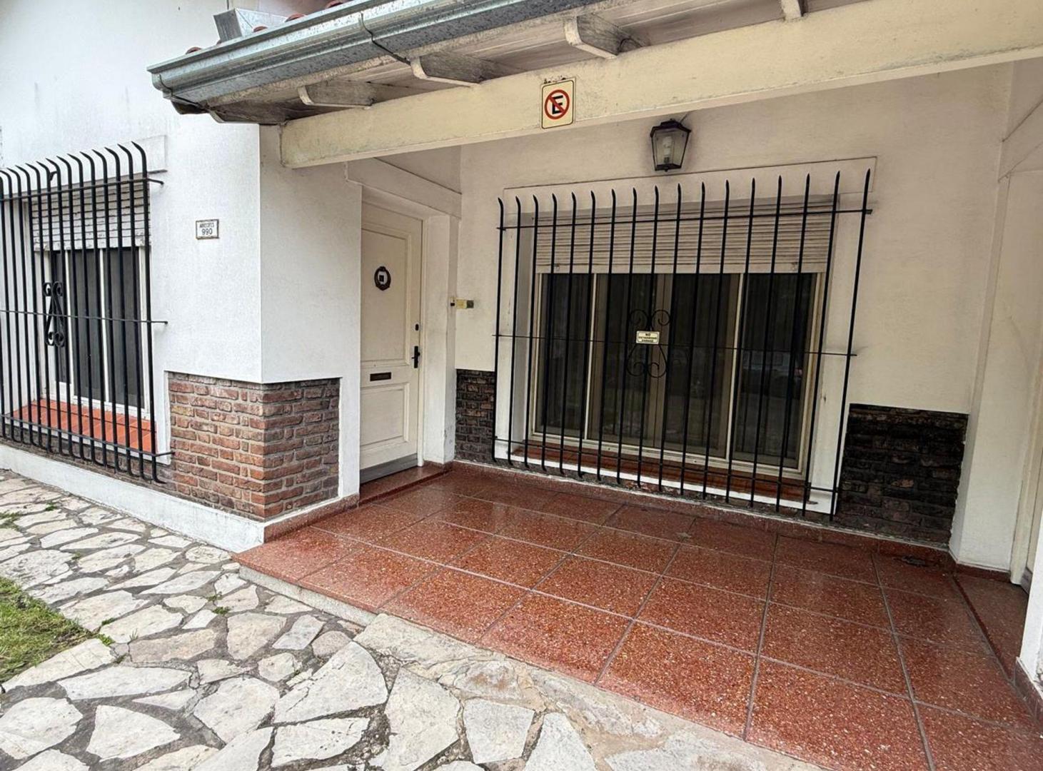 Foto de CASA 4 AMBIENTES EN CASTELAR NORTE, imagen 4