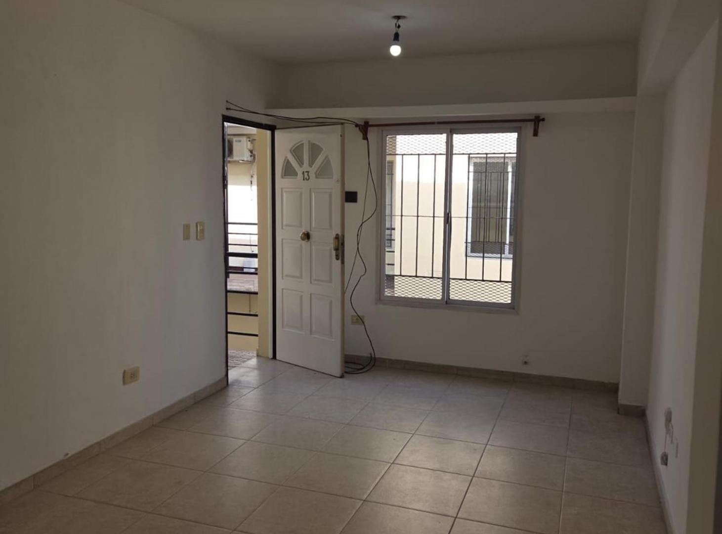 Foto de ALQUILER DEPARTAMENTO 2 AMBIENTES EN MORON, imagen 2