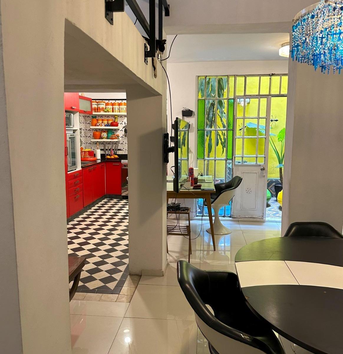 Foto de VENTA PH 4 AMB C/FTE PALERMO EXC. UBIC 135M2 CUB. TERRAZA Y LAVADERO, imagen 3