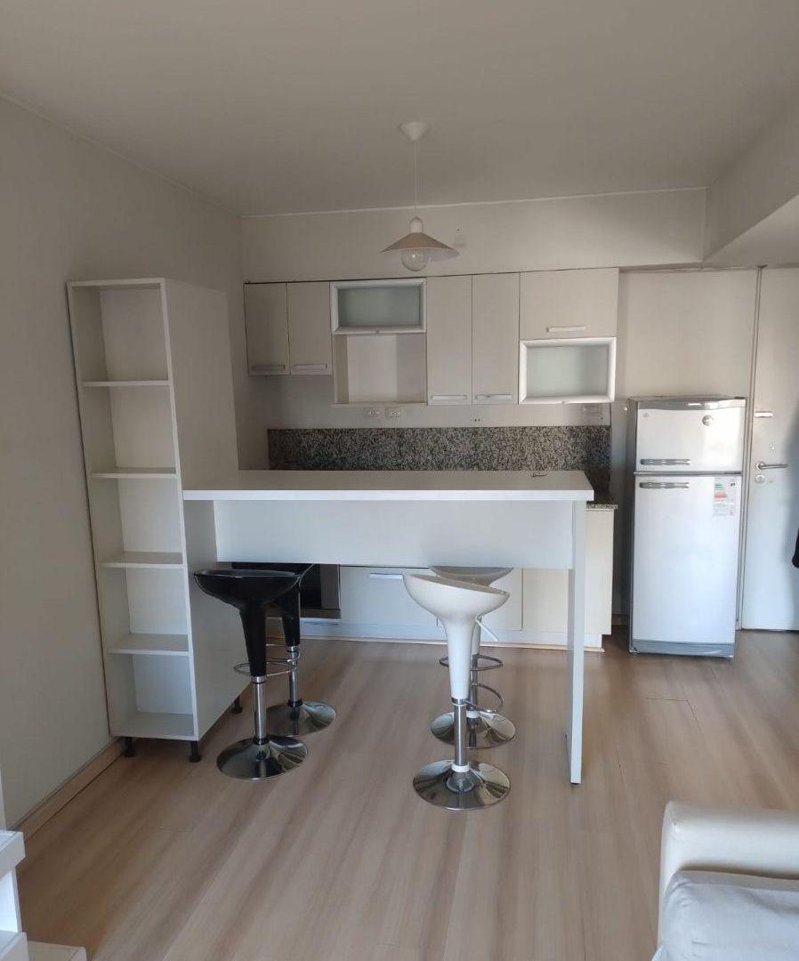 ALQUILER DEPTO 2 AMB SAN TELMO C/FTE AMOBLADO BALCON-COCHERA FIJA-AMENITIES-PISCINA-LAUNDRY