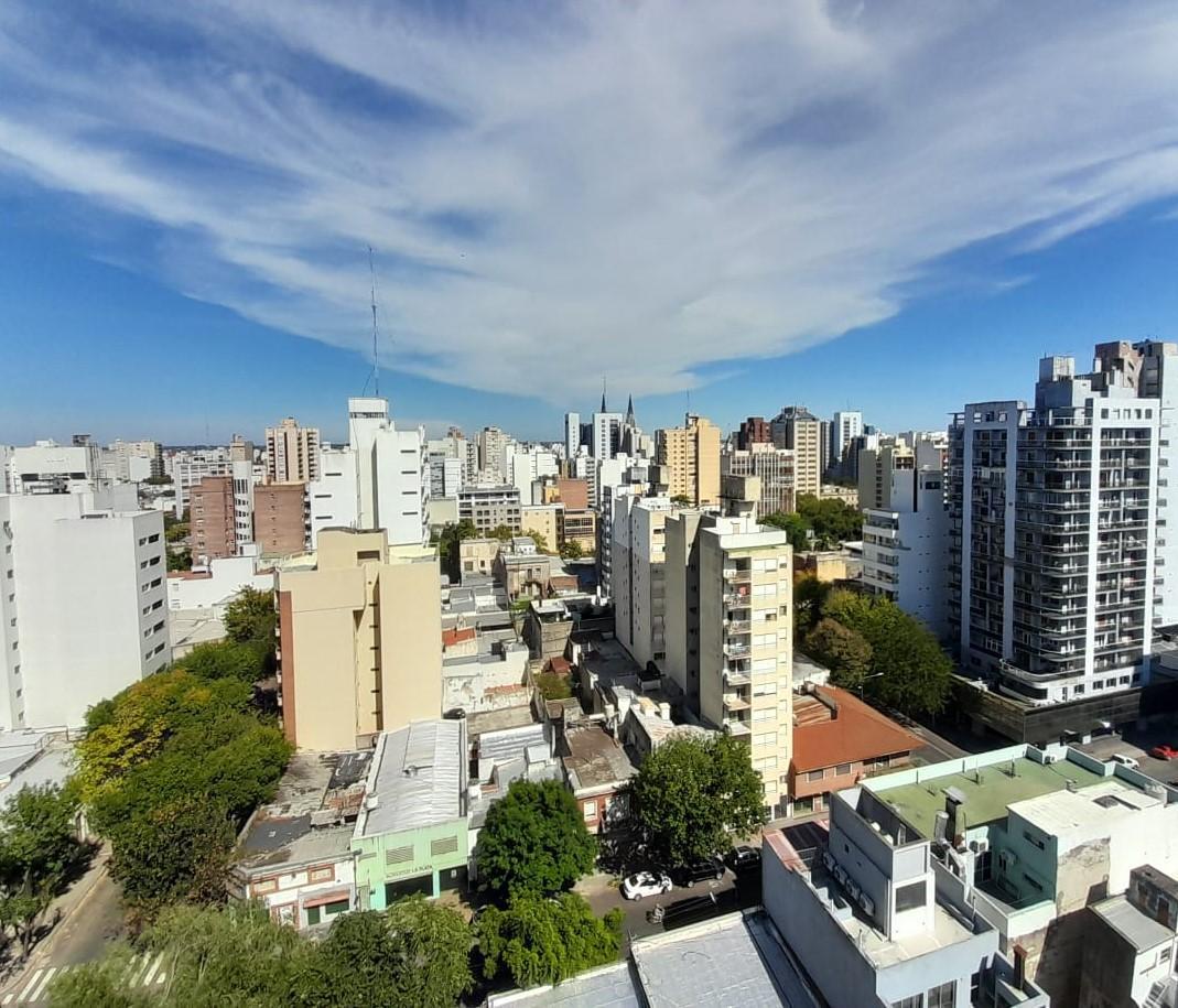 Venta de Departamento de 2 Dorm. en 55 E/ 8 y 9, La Plata. 5