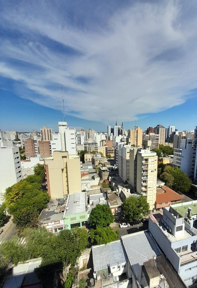 Venta de Departamento de 2 Dorm. en 55 E/ 8 y 9, La Plata. 1