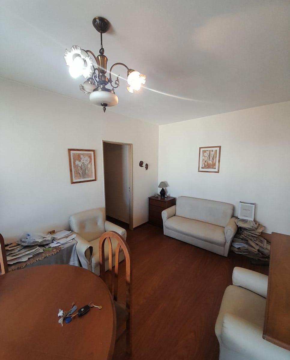Venta de Departamento de 2 Dorm. en 55 E/ 8 y 9, La Plata. 2