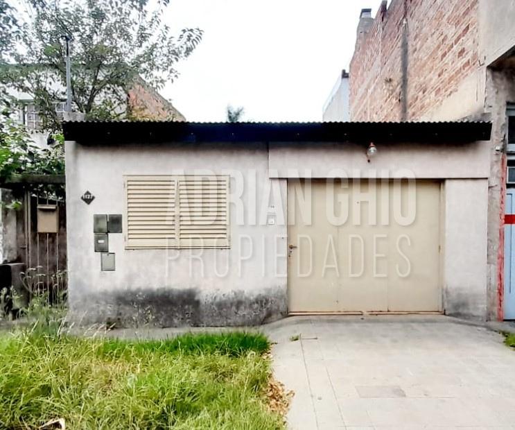 Departamento en Venta de 2 dormitorios en calle 3 e/ 520 y 521, de Tolosa, La Plata.