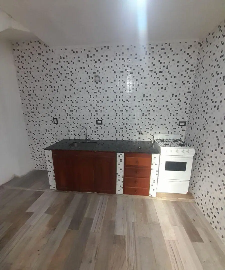 Alquiler de Departamento de 2 dormitorios en calle 14 e/ 79 y 80 de La Plata. 4