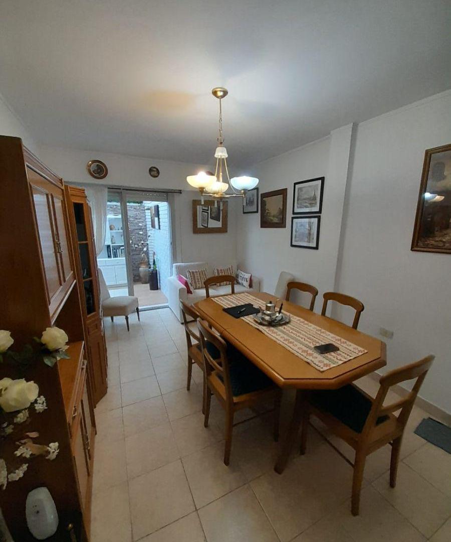 Foto de Venta de Departamento de 2 dormitorios en calle 5 e/ 64 y 65 de La, imagen 1