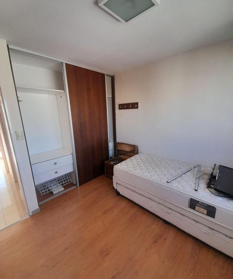 Foto de Alquiler de Departamento de 2 dormitorios y escritorio en calle 57 e/, imagen 3