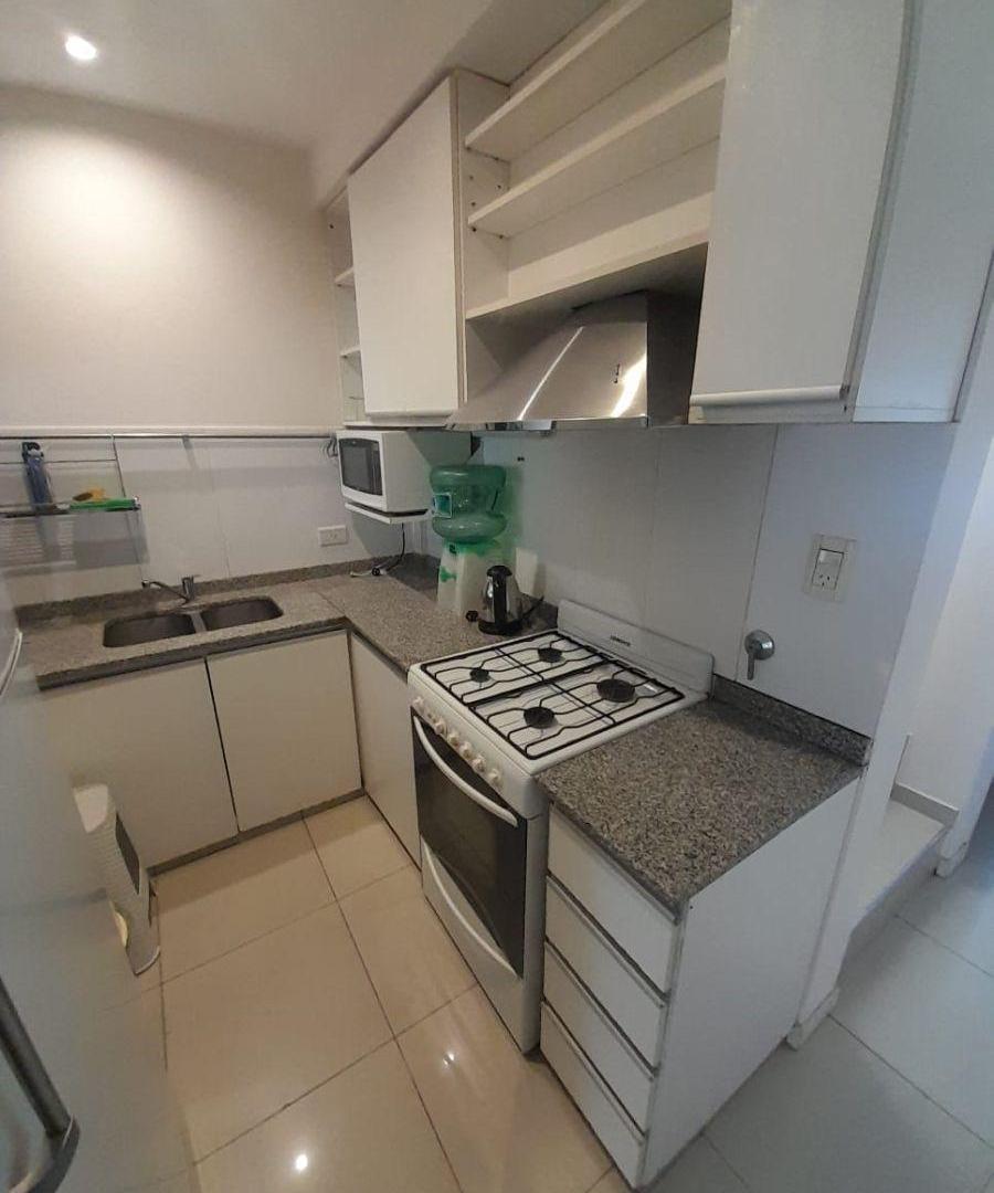 Foto de Alquiler de Departamento de 2 dormitorios y escritorio en calle 57 e/, imagen 5