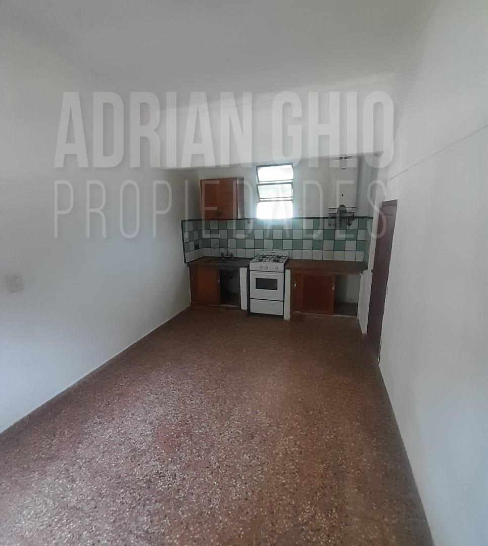 Foto de Departamento en venta de 2 dormitorios, en calle 61 Esq. 124., imagen 1