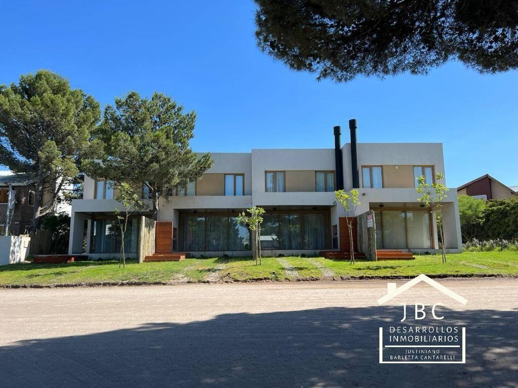Venta - Permuta Hermosos Duplex a Estrenar en Monte del Este Monte Hermoso 3