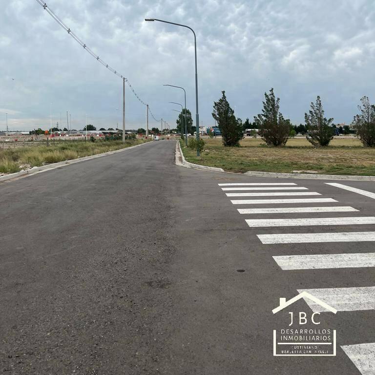 Foto de VENTA, TERRENO EN BARRIO LAS PERDICES, BAHIA BLANCA., imagen 4