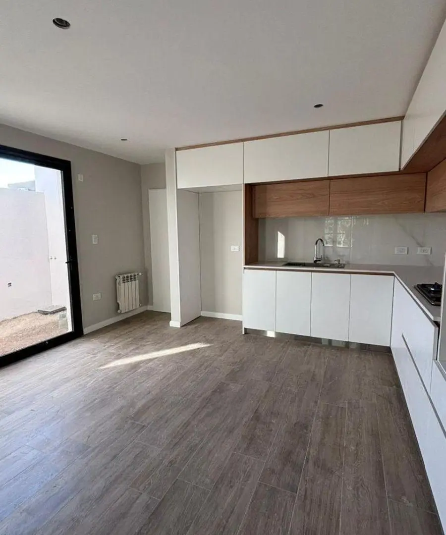 ENTA CASA DE 3 DORMITORIOS EN CALLE LAS HERAS 4173 BAHIA BLANCA 5