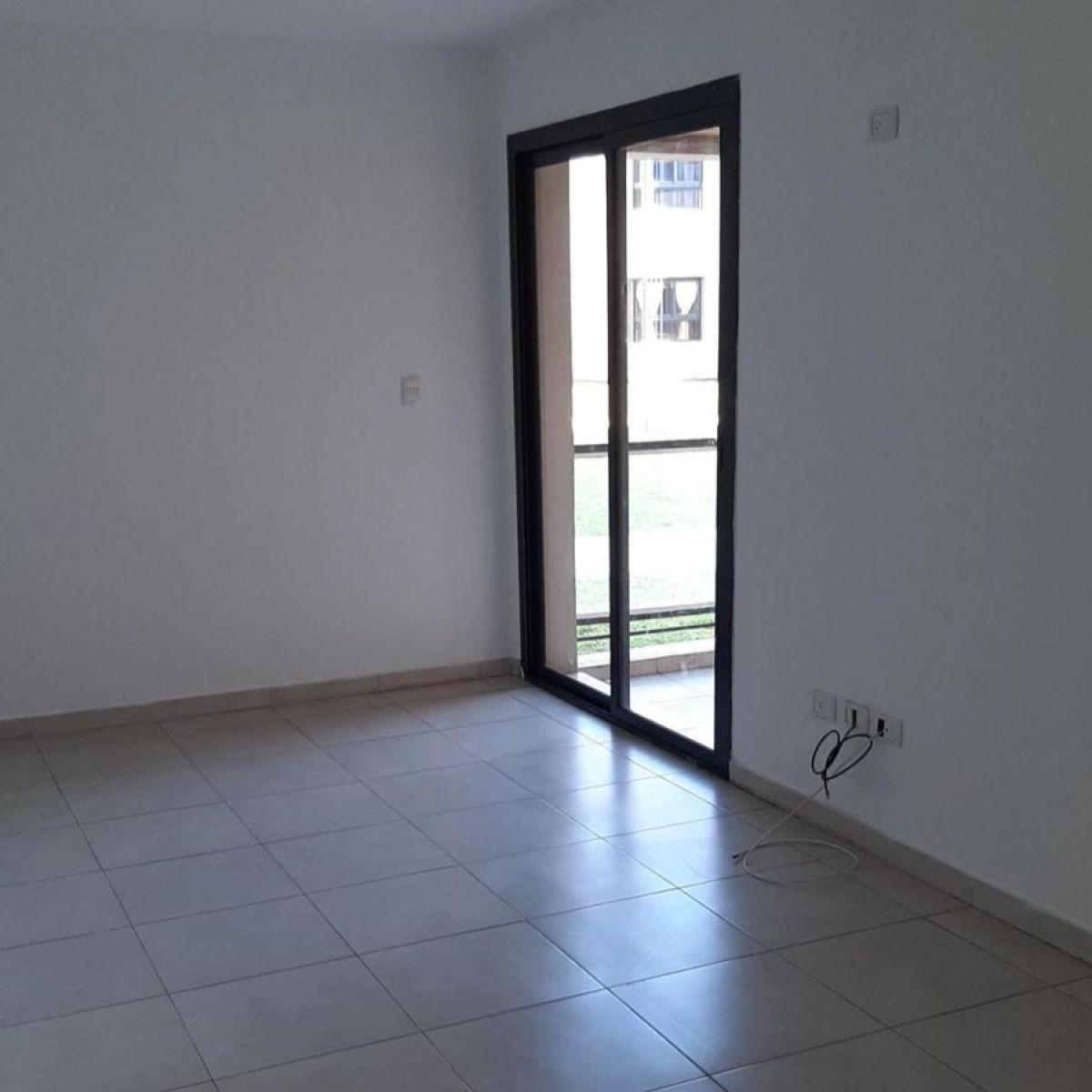 Venta Dpto 2 Dorm Arguello Village C/ 2 Cocheras 5