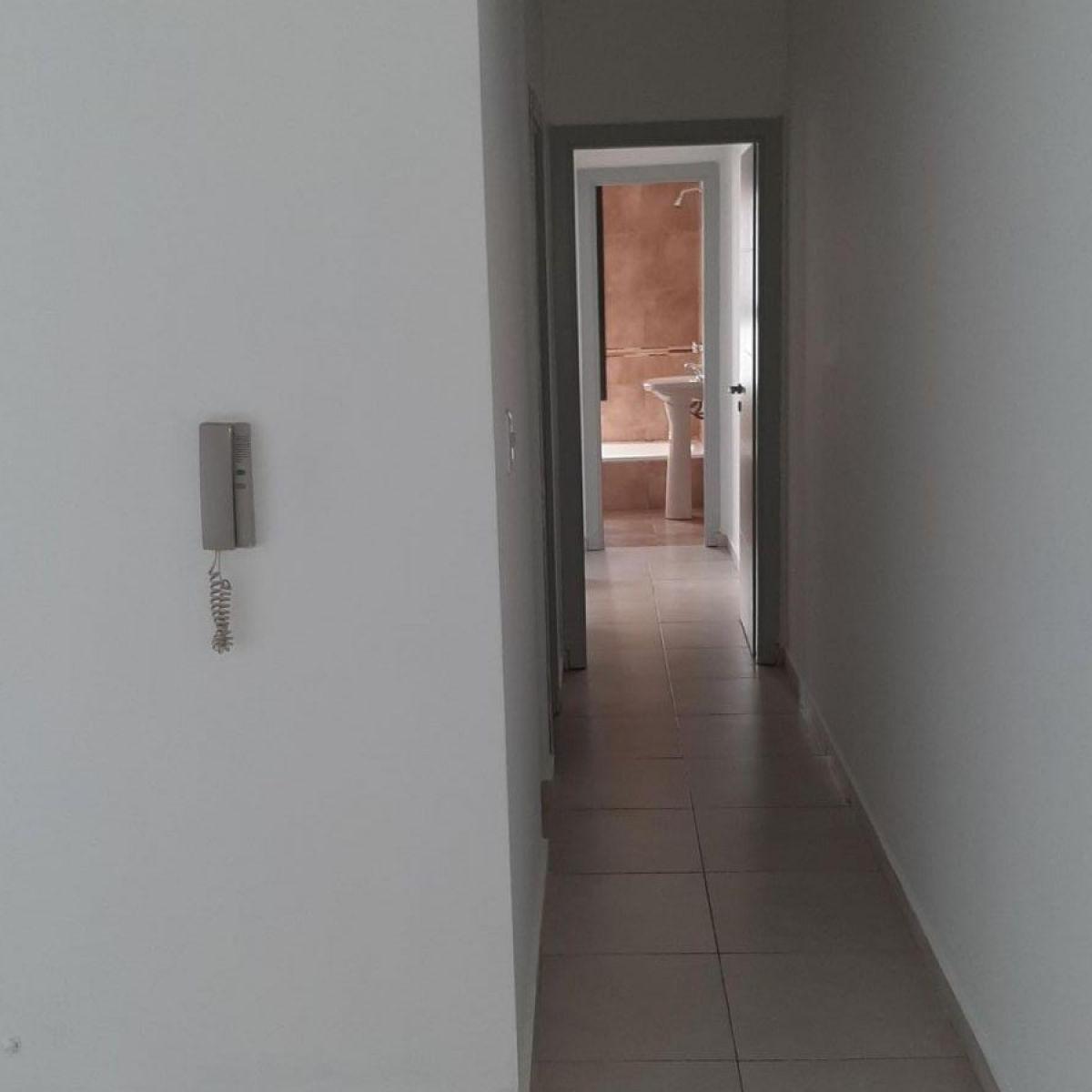 Venta Dpto 2 Dorm Arguello Village C/ 2 Cocheras 3