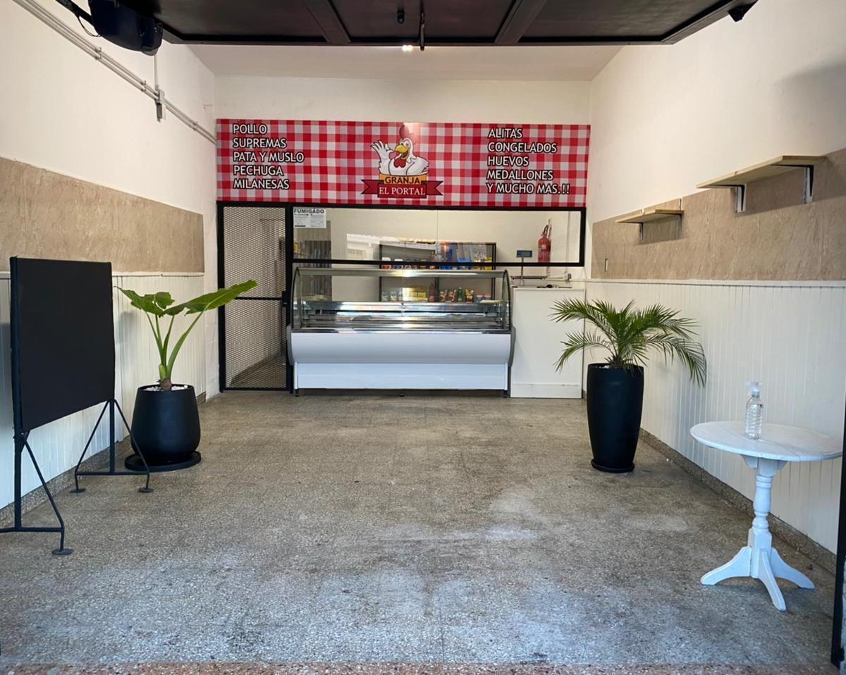 Venta Casa 4 Ambientes + Local en San Miguel 5