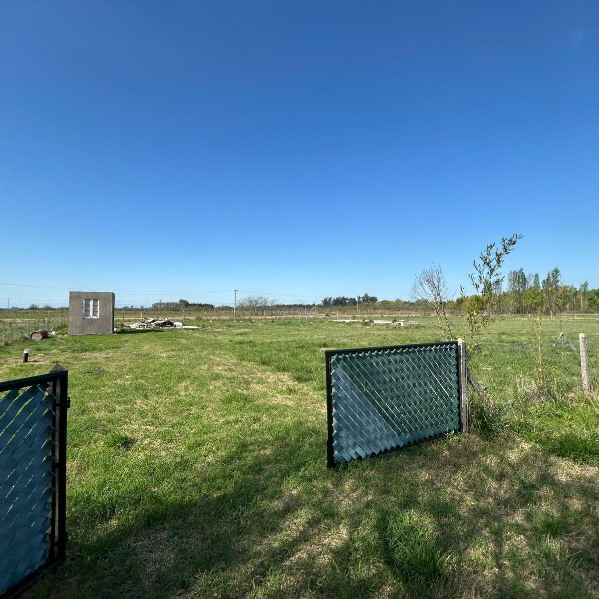 VENTA LOTE CON MEJORAS - BARRIO LA AMANECIDA EXALTACION DE LA CRUZ
