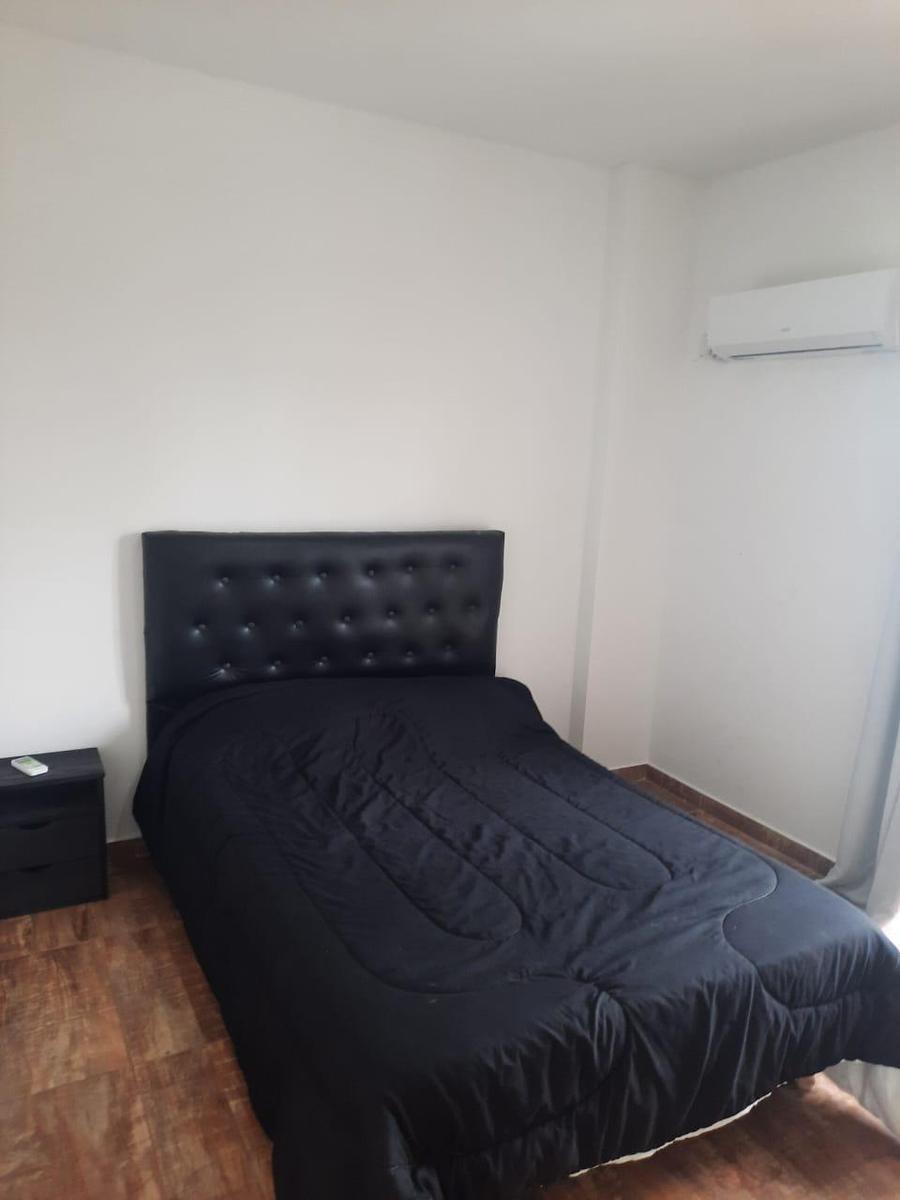 Venta Departamento 2 Ambientes con Balcón en 6to Piso 2