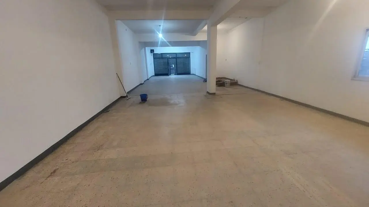 ALQUILER LOCAL COMERCIAL 340 M2 - OFICINAS - JOSE C PAZ 2