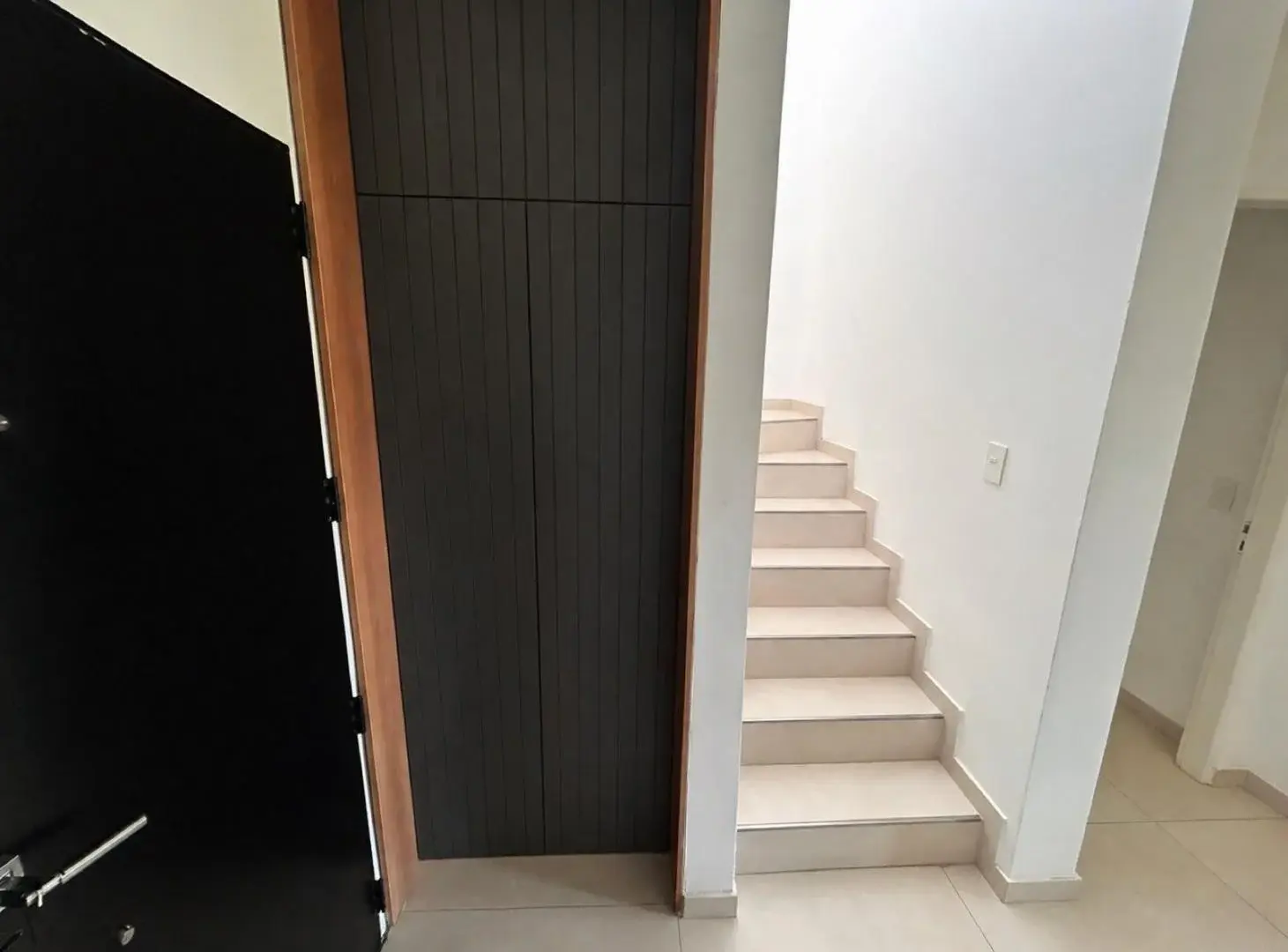 Alquiler Permanente - Casa 4 ambientes con Pileta Barrio Santo Tomás Pilar 3
