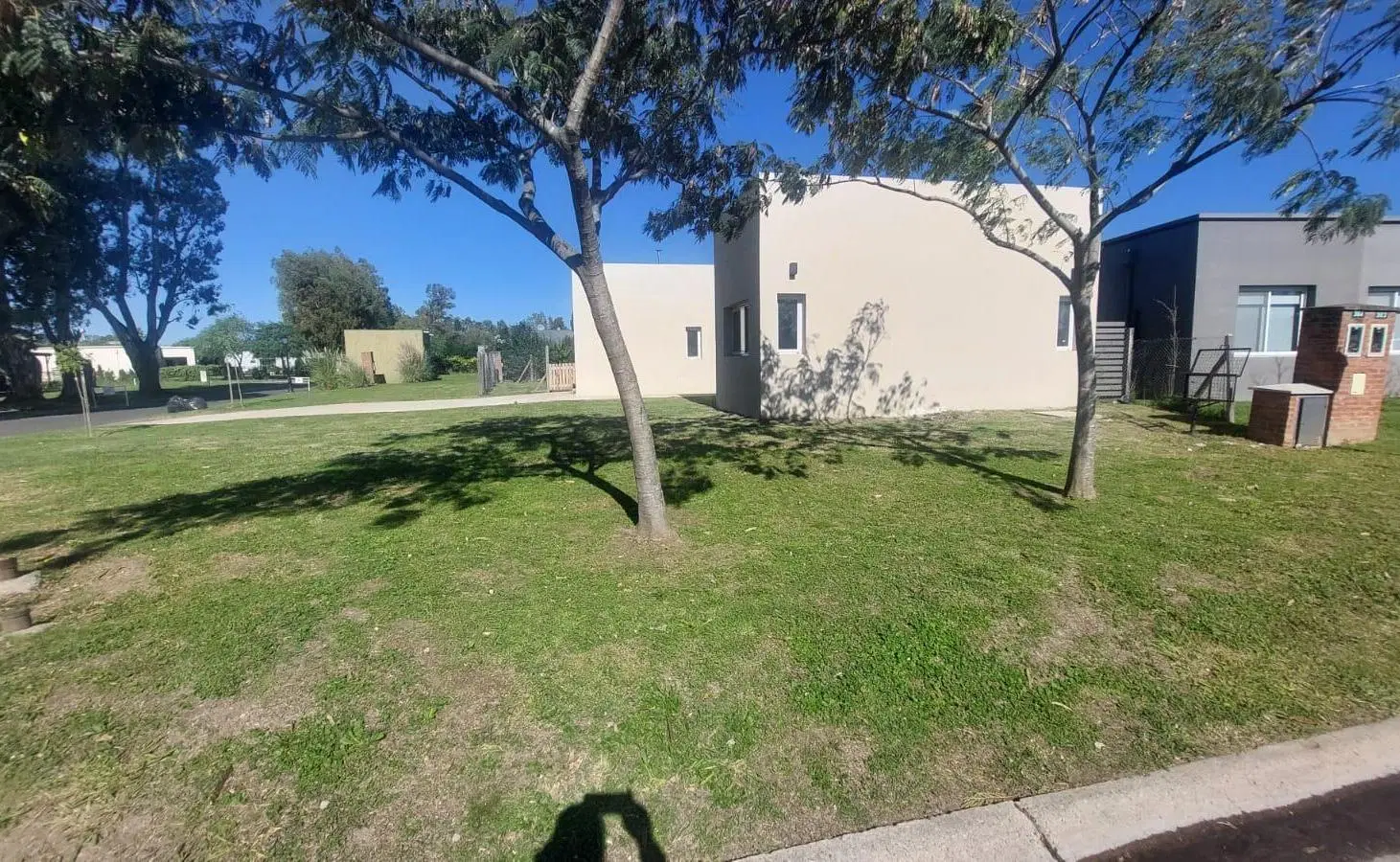 Venta Casa 4 ambientes con 189.54m2 en Barrio Santa Emilia, Pilar del Este 3