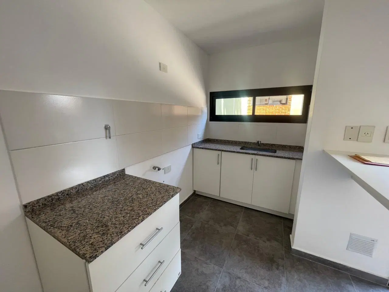 Venta departamento 2 ambientes - Bella Vista 3