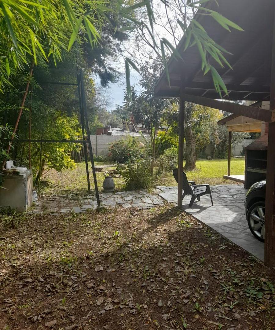Venta Casa Quinta, 6 ambientes - en Barrio El Cazador, Belen de Escobar.