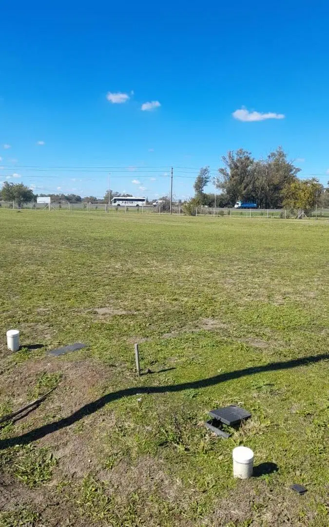 VENTA lote de 600 mts. con Servicios agua-claocas-gas-luz-fibra optica, y amenities 2