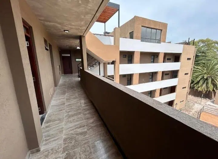ALQUILER Departamento 3 amb., 2 hab. (una en suite), 2 baños, balcon-parrilla-amenities 3
