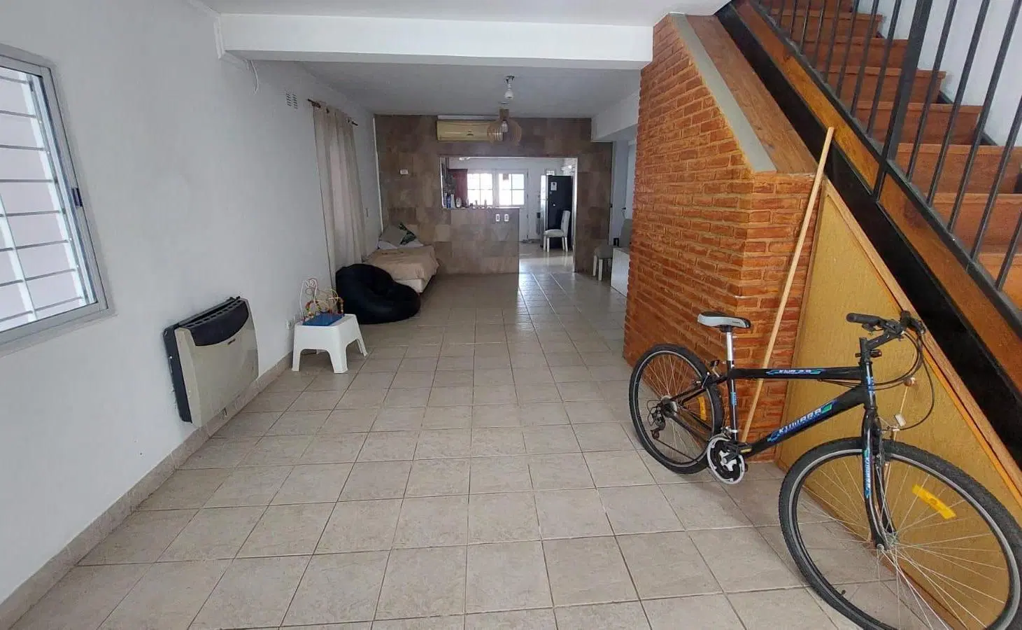 Venta casa 3 plantas - 6 ambientes C/ pileta y quincho - Jose C Paz 3