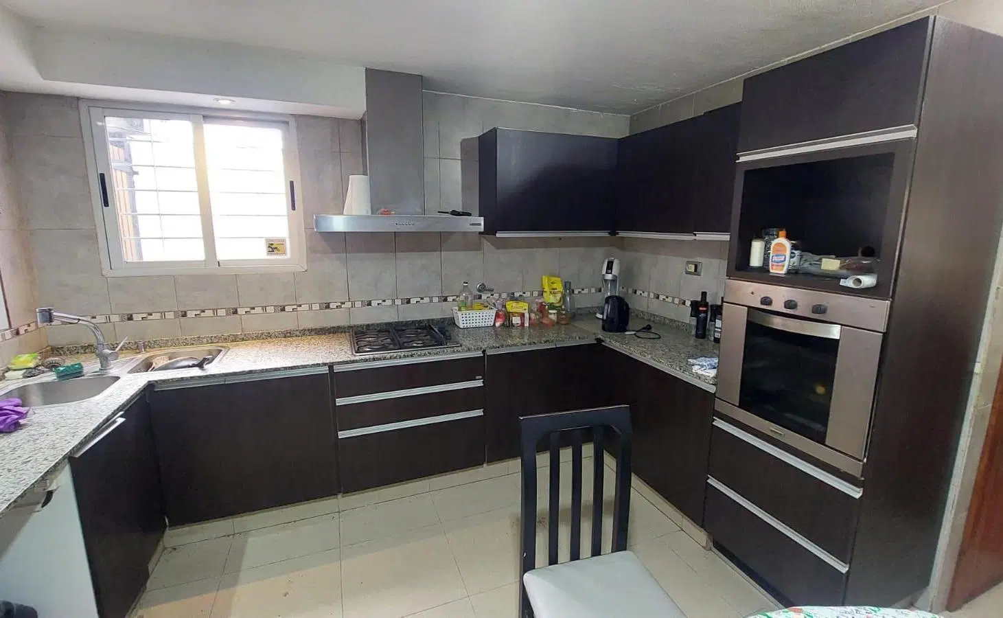 Venta casa 3 plantas - 6 ambientes C/ pileta y quincho - Jose C Paz 5