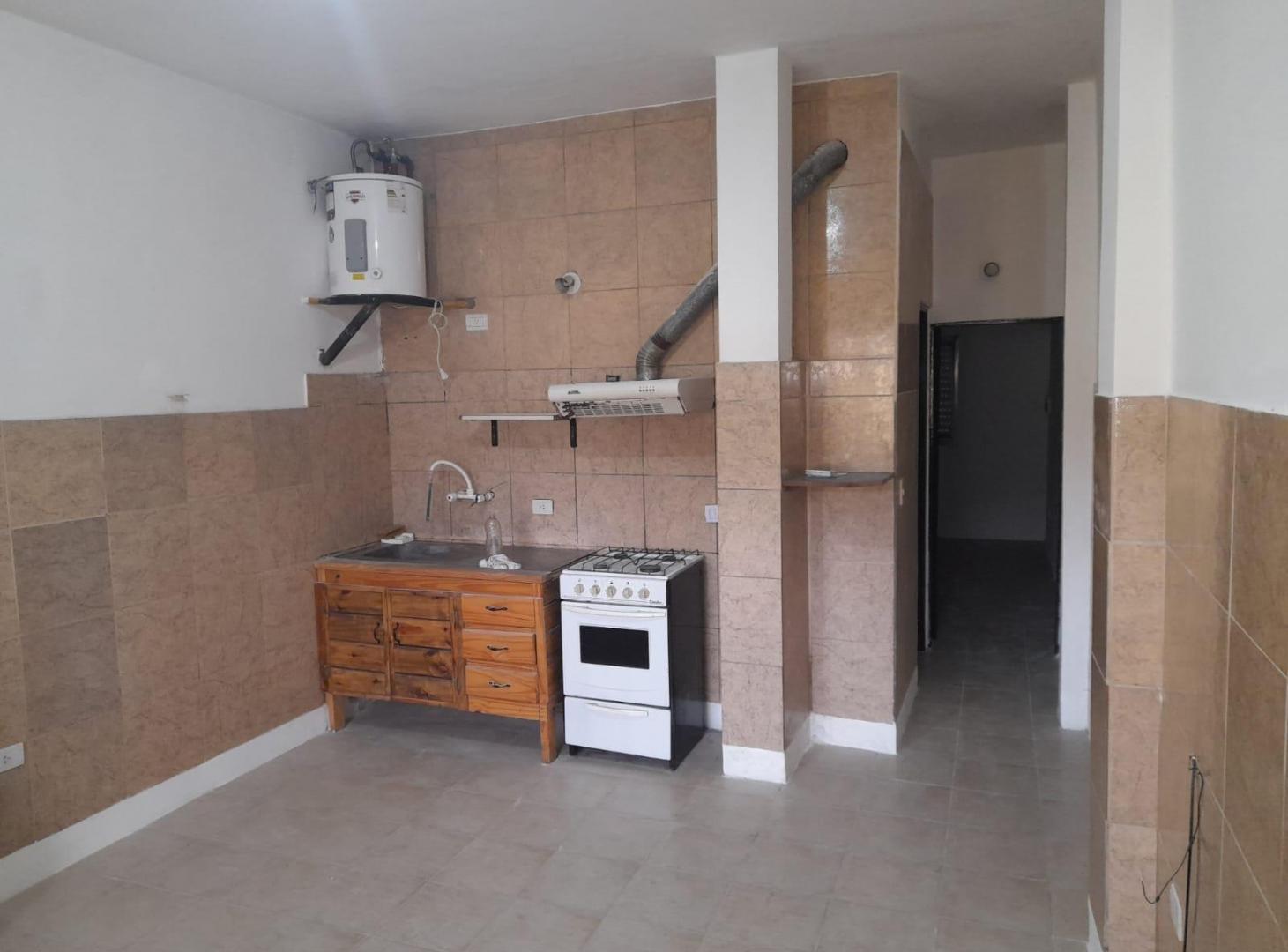 Foto de ALQUILER depto 2 amb. AMPLIOS, 1 habitacion, cocina/comedor, patio y, imagen 3