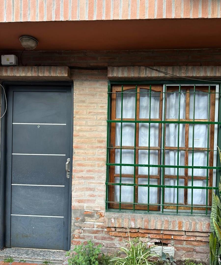 Foto de Alquiler duplex 2 ambientes - San Miguel, imagen 2