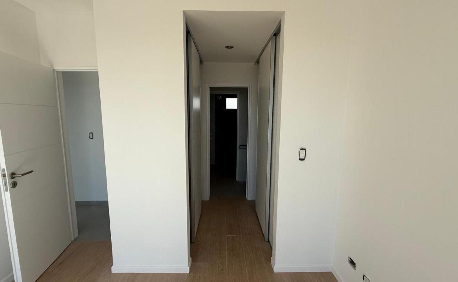 Foto de VENTA DEPTO 2 AMBIENTES DE CATEGORIA POZO - SAN MARTIN, imagen 2