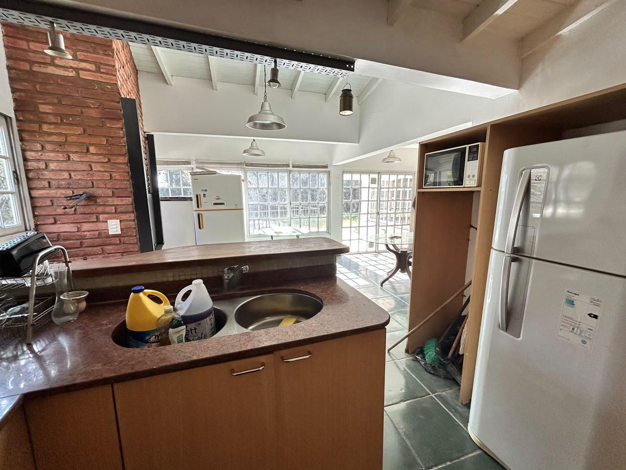 Foto de Venta casa 5 ambientes pileta y parrilla APTA CRÉDITO - Barrio Mapuche, imagen 2