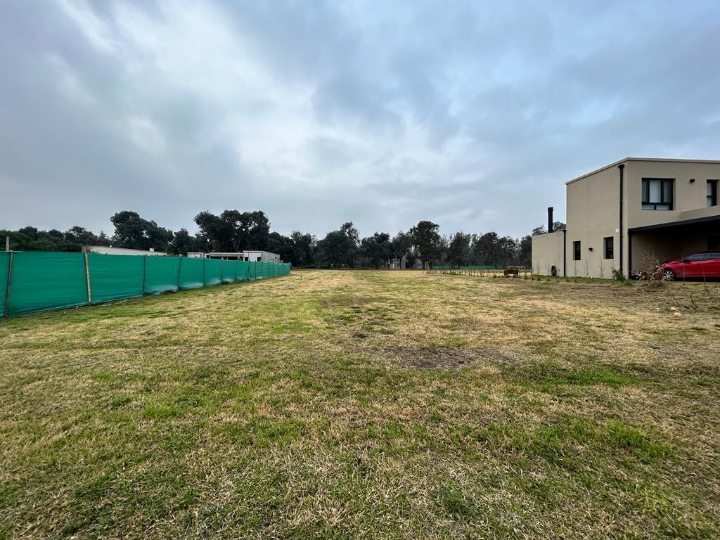 Foto de VENTA LOTE INTERNO CLUB DE CAMPO CASUARINAS DE PILAR, imagen 1