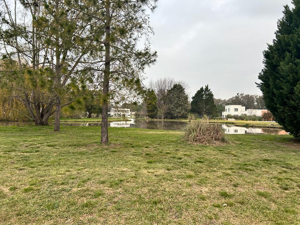 Foto de VENTA LOTE INTERNO CLUB DE CAMPO CASUARINAS DE PILAR, imagen 5
