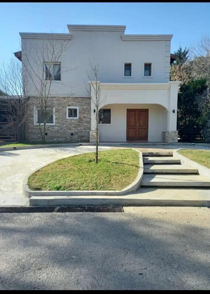 Foto de VENTA CASA 4 AMBIENTES EN FINCAS DEL LAGO, imagen 3