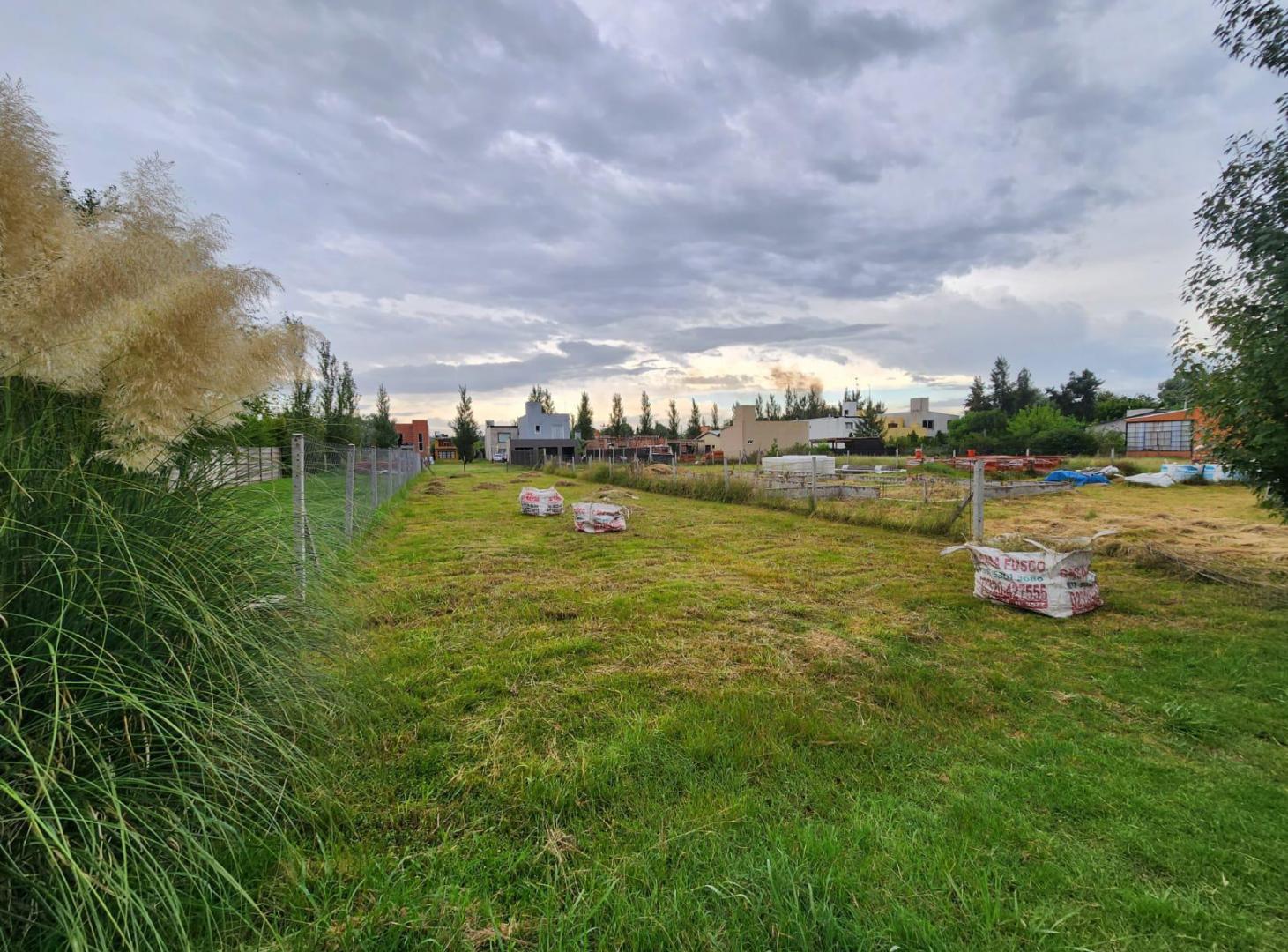 Foto de VENTA LOTE TIPAS BLANCAS - YEI PORA TORTUGUITAS, imagen 2