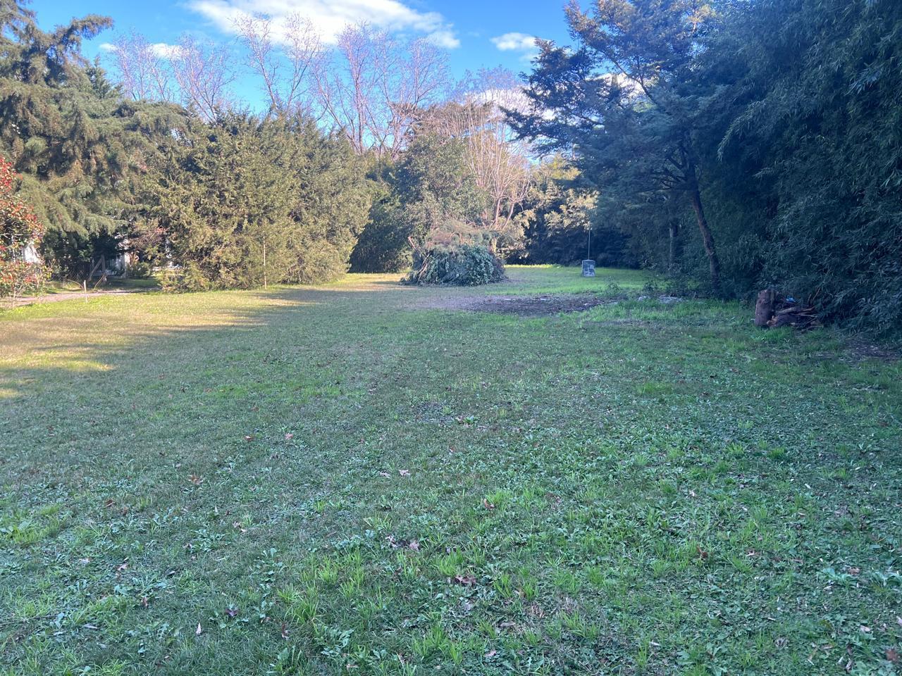 Foto de Venta lote 1200mts2 en barrio semicerrado Leylander, imagen 1