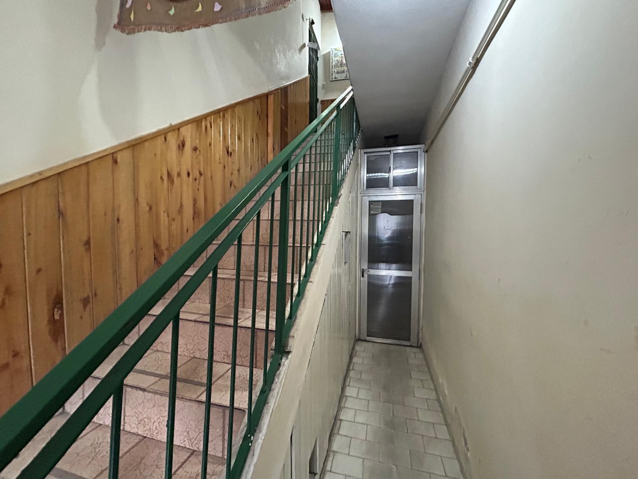 Foto de OPORTUNIDAD VENTA LOCAL DEPTO 4 AMBIENTES - JOSE C PAZ, imagen 3