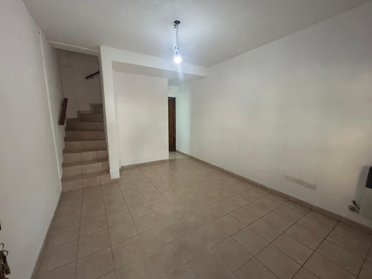 Foto de Venta Dúplex 3 ambientes con cochera apto credito - San Miguel, imagen 5