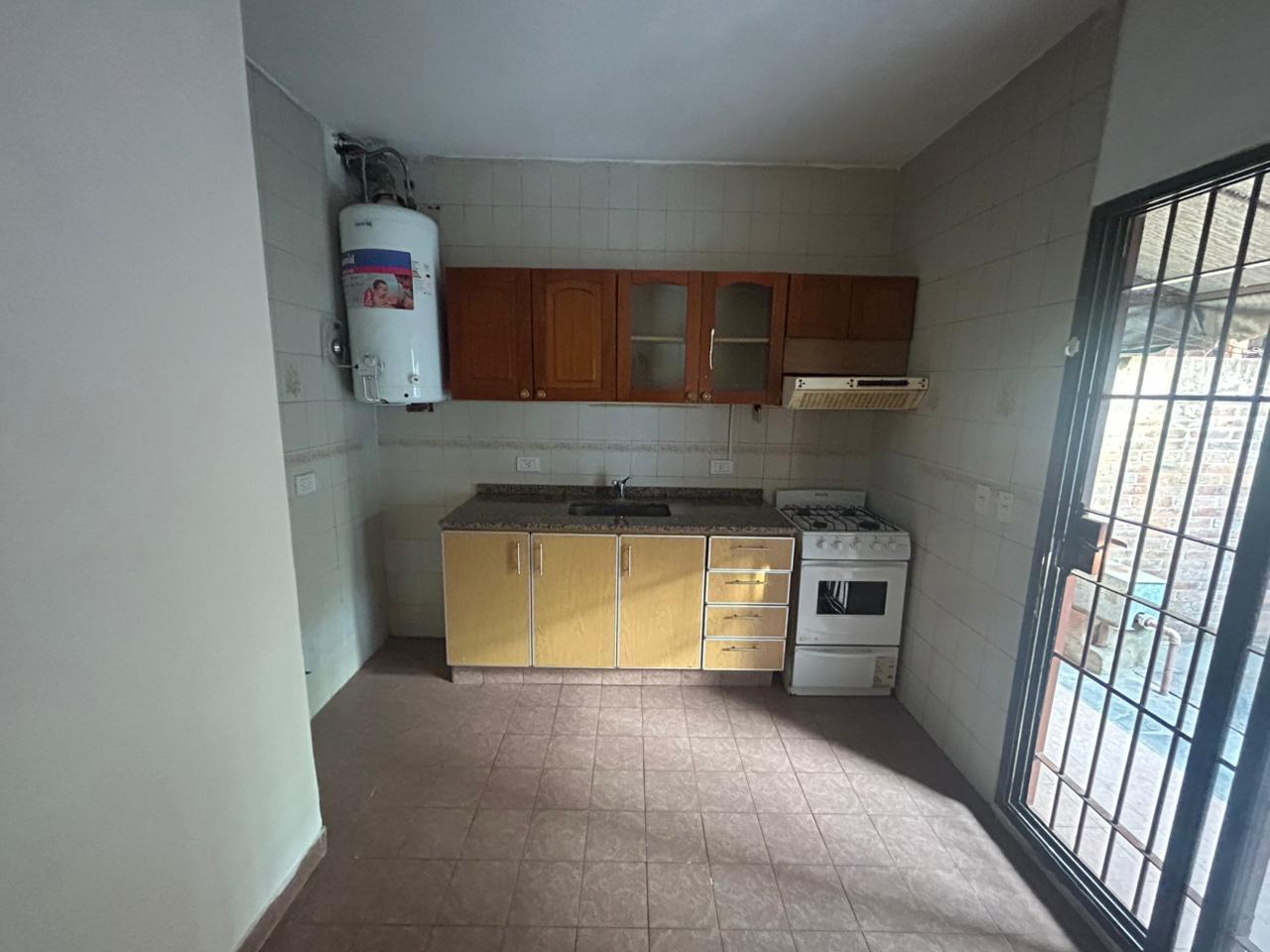 Foto de Venta Dúplex 3 ambientes con cochera apto credito - San Miguel, imagen 4