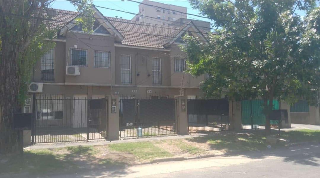 Foto de Venta Duplex 3 ambientes en San Miguel, imagen 2