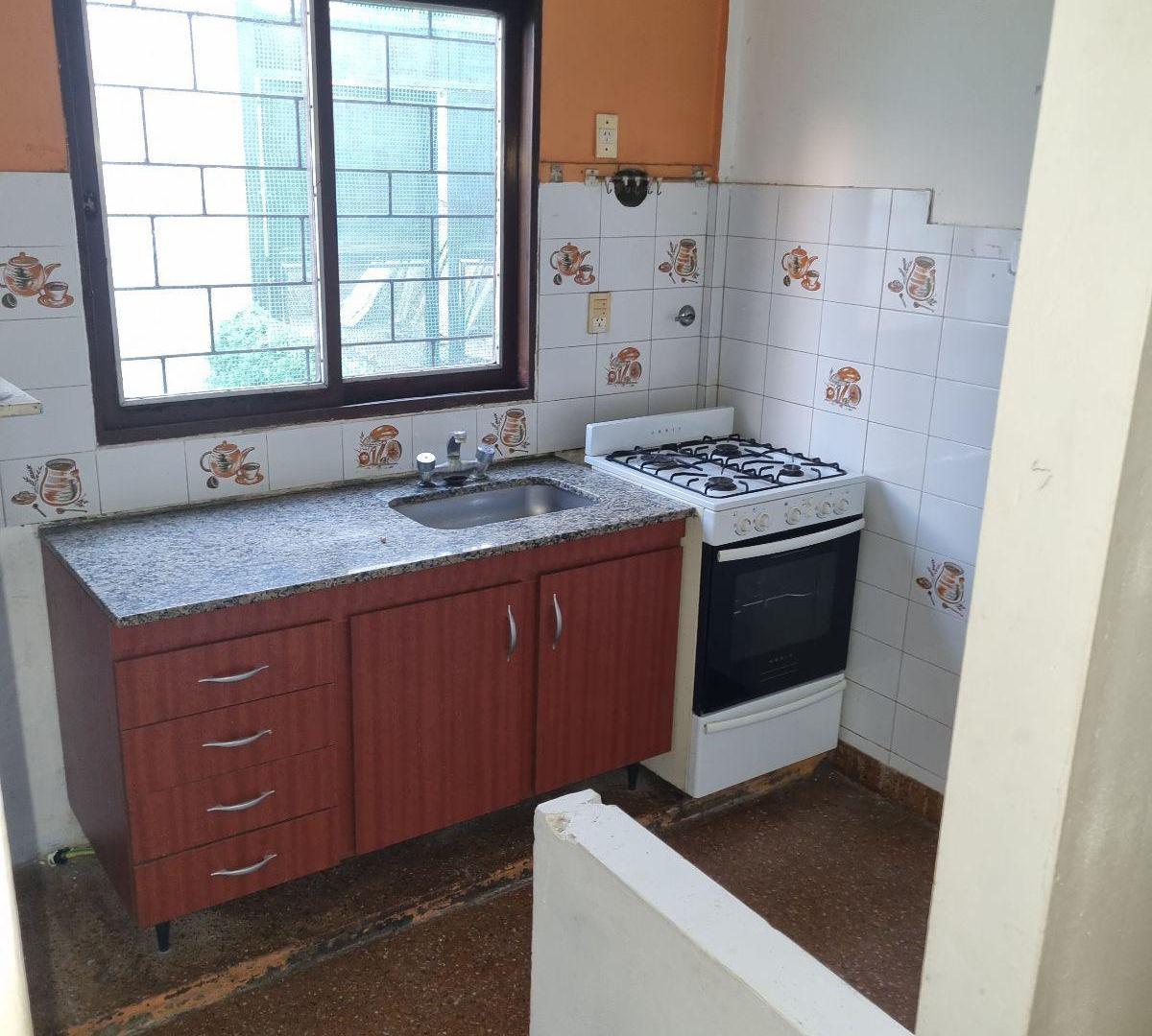 Foto de Venta PH 4 ambientes c/ cochera , Los polvorines (Centro), imagen 2