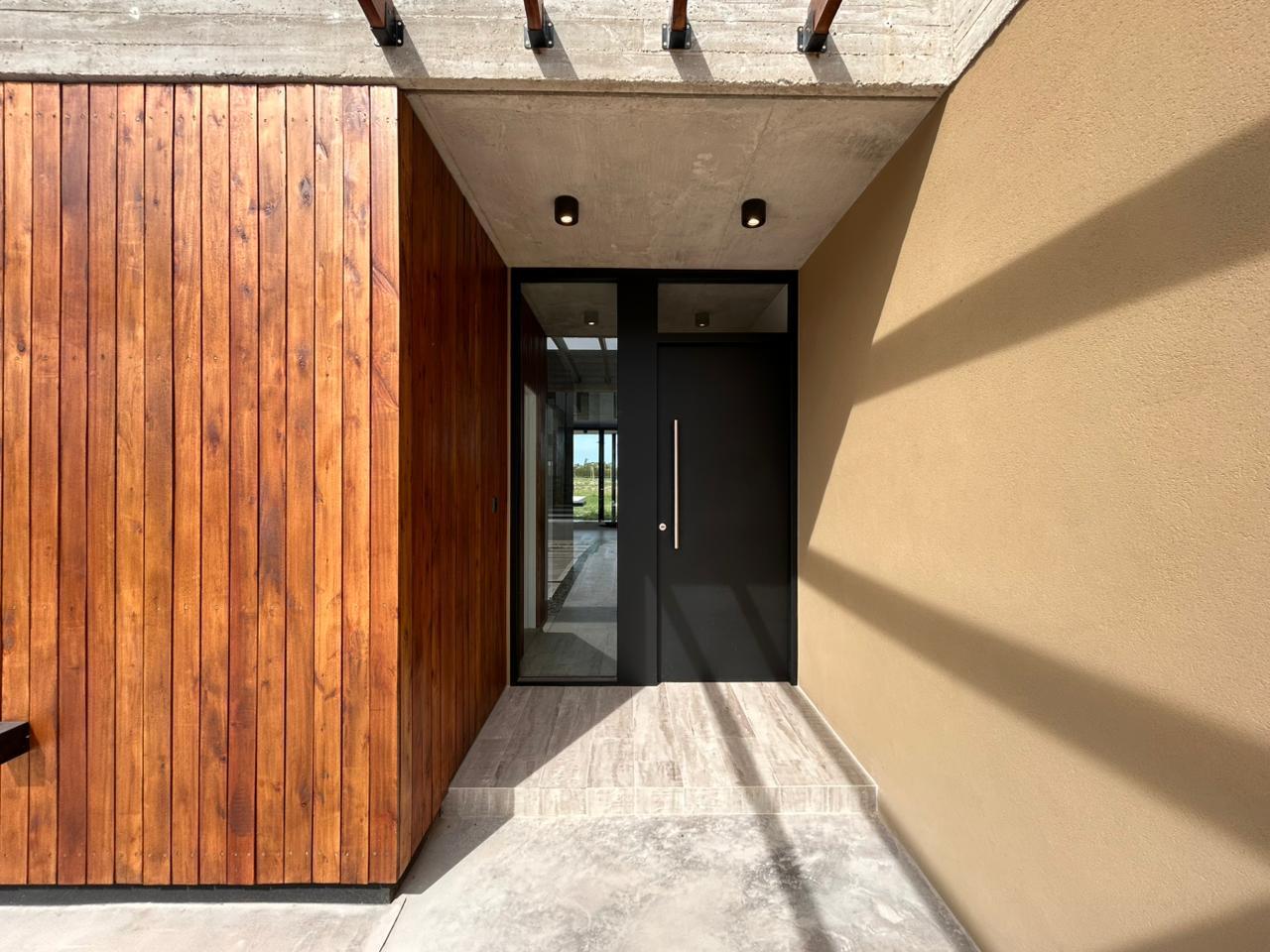 Foto de Venta Casa 5 ambientes con pileta - Area 7 San Sebastián - Nuestra, imagen 4